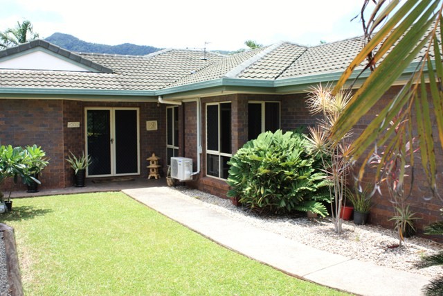 15 Jumna Close, BENTLEY PARK, QLD 4869