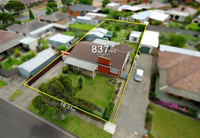 54 Dumbarton Street, RESERVOIR VIC 3073