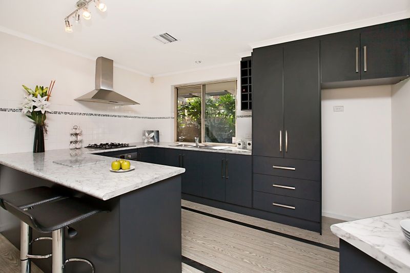 8 Ingham Way, SALISBURY HEIGHTS SA 5109