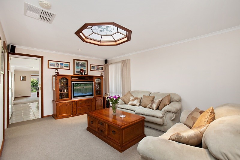 41 Kilcunda Drive, ROWVILLE, VIC 3178