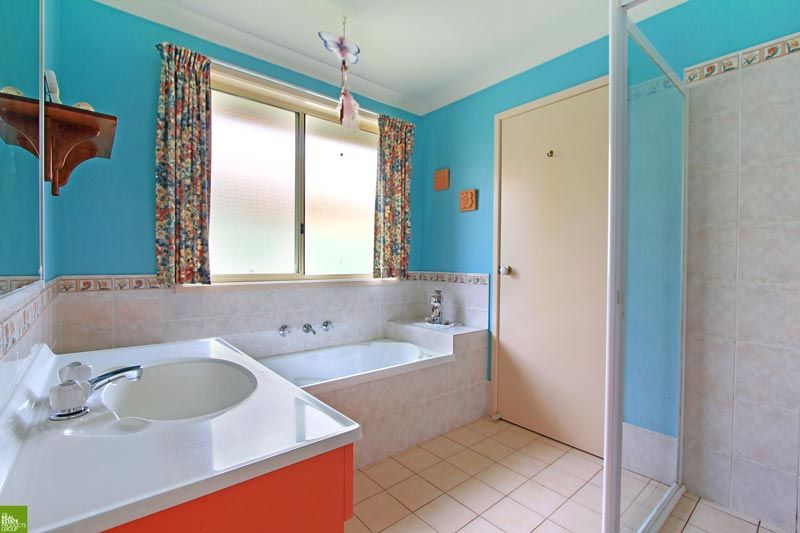119 Ashburton Drive, ALBION PARK, NSW 2527
