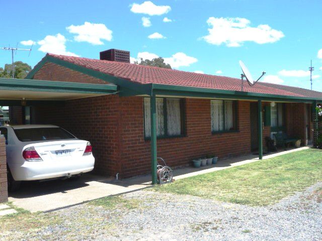 9 Park Street, CHILTERN VIC 3683