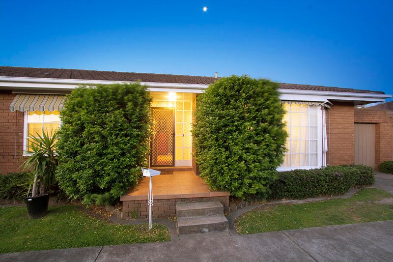 144 Grange Road, CARNEGIE VIC 3163