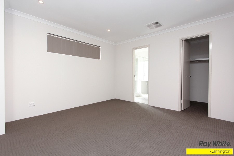 2 Hooson Way, WILSON, WA 6107