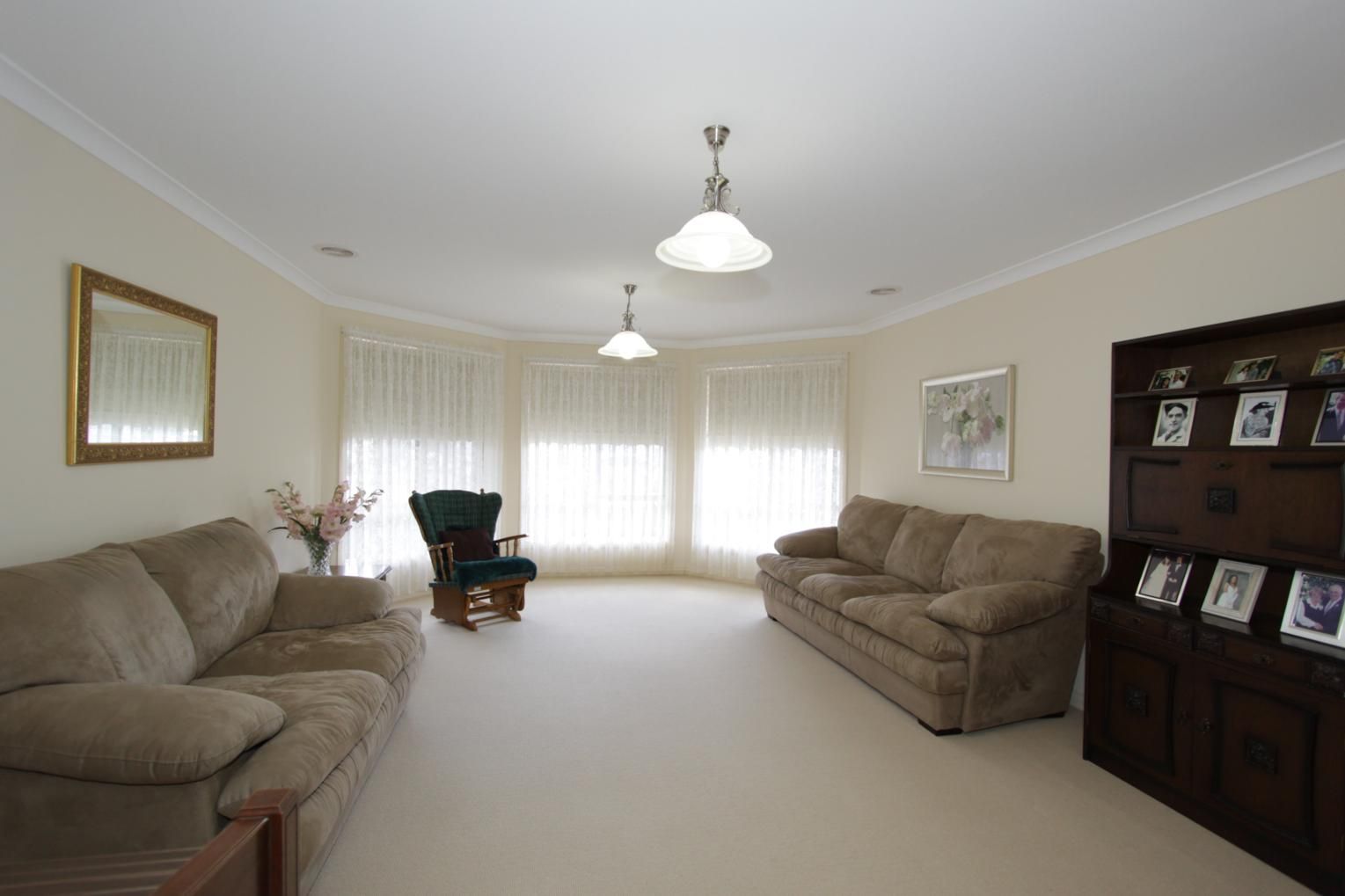 2 Kingswood Way, EAGLEHAWK, VIC 3556