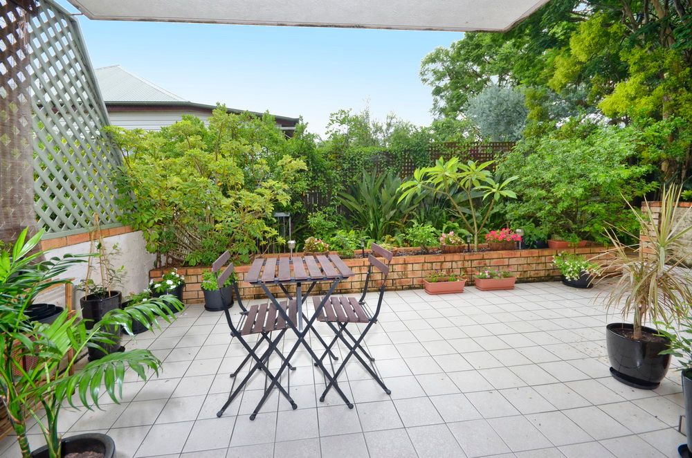11 Baragoola Street, COORPAROO QLD 4151