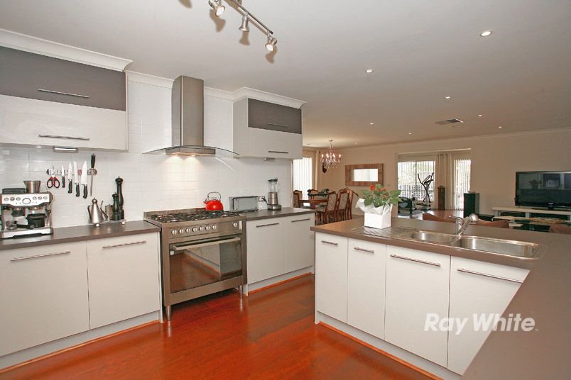 39 Sussex Avenue, CRANBOURNE NORTH, VIC 3977