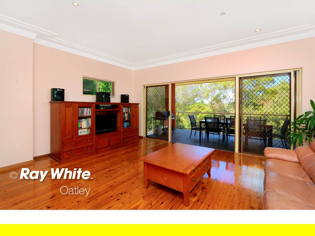15 Douglas Haig Street, OATLEY, NSW 2223