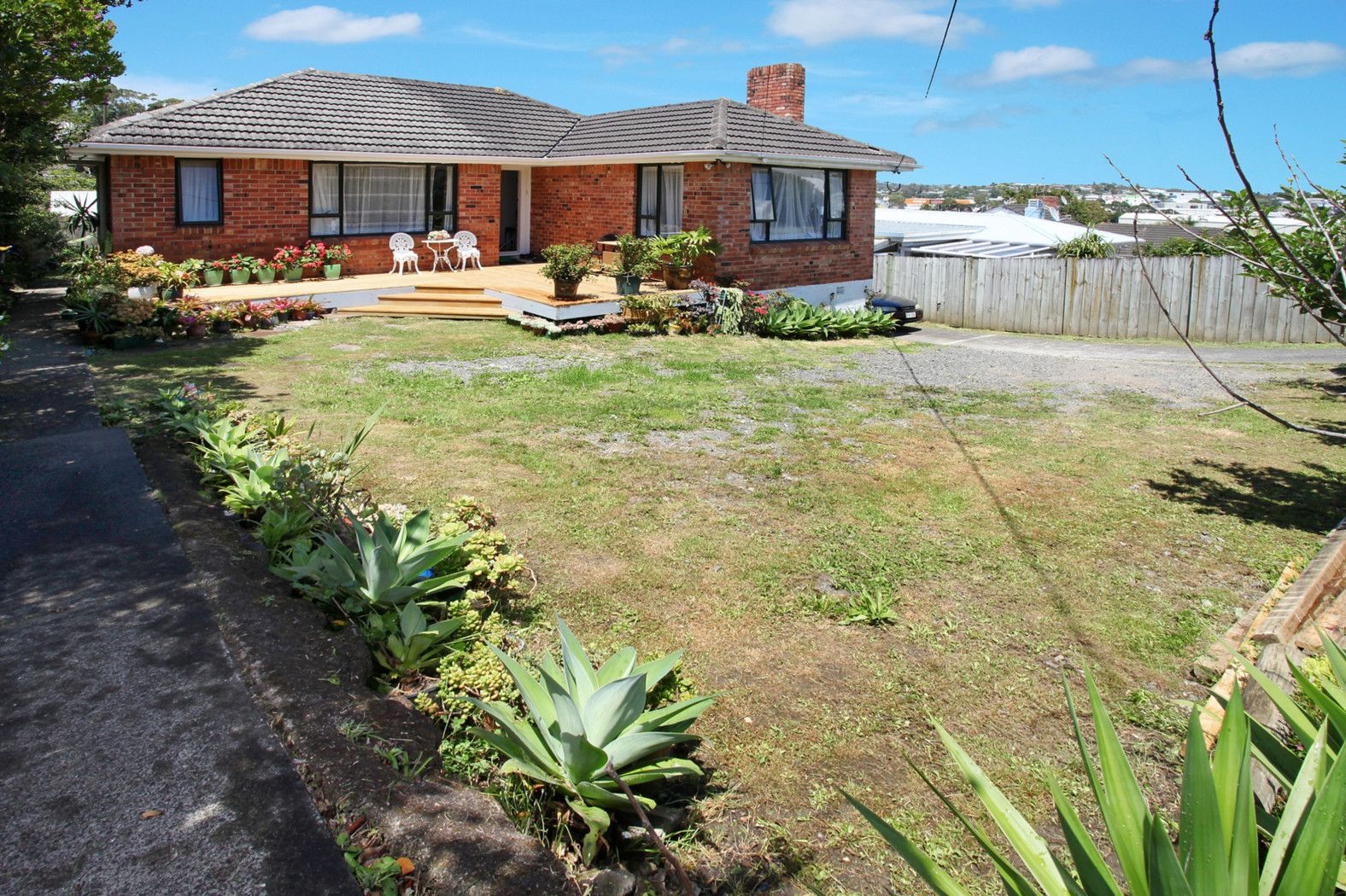 16 Tristram Avenue, FORREST HILL, North Shore City
