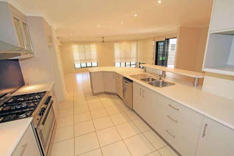 43 Armstrong Street, YEPPOON, QLD 4703