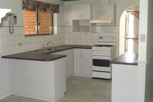 9 Candlebark Court, CRAIGMORE, SA 5114