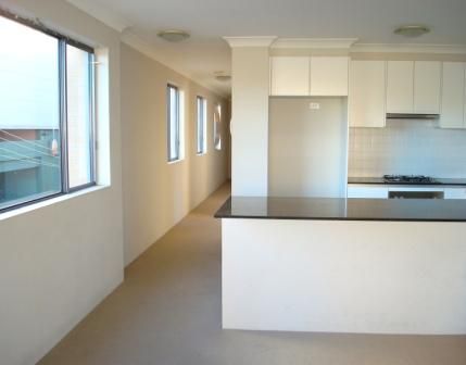 5/33 The Avenue, HURSTVILLE, NSW 2220