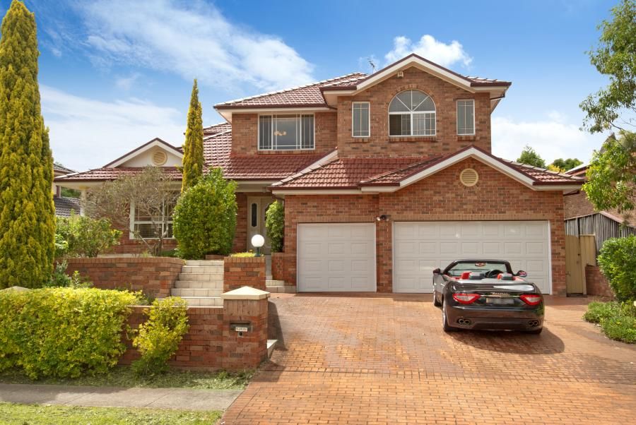 40 Oakhill Drive, CASTLE HILL NSW 2154
