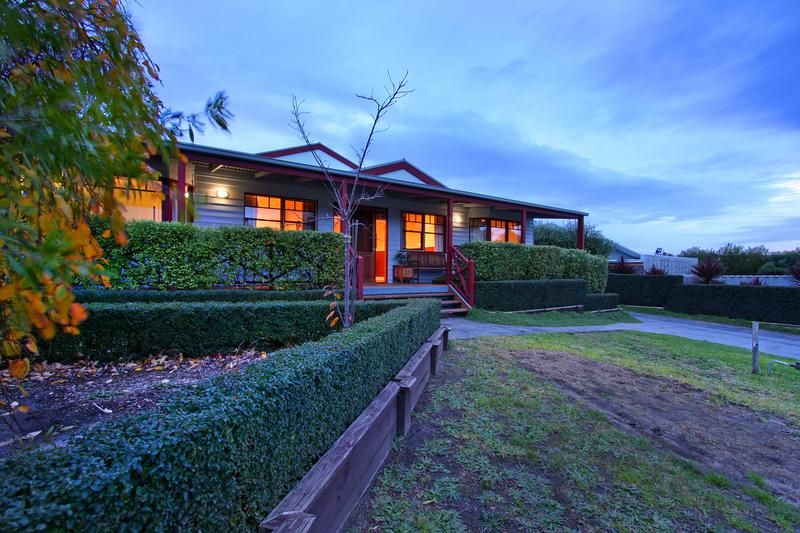 14 Greenhill Road, ROSEBUD VIC 3939