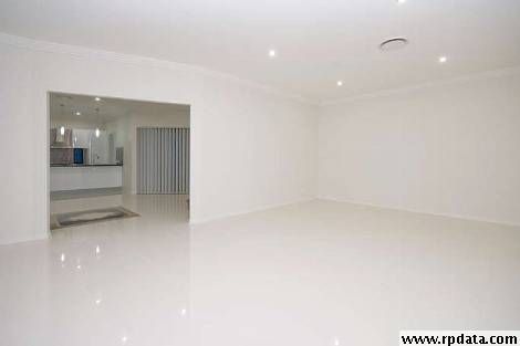 8 Trudy Crescent, CORNUBIA, QLD 4130