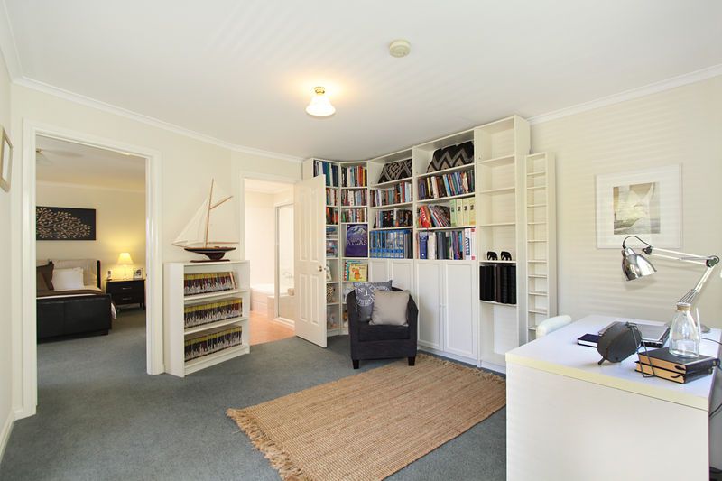 42 Coates Street, BENTLEIGH VIC 3204