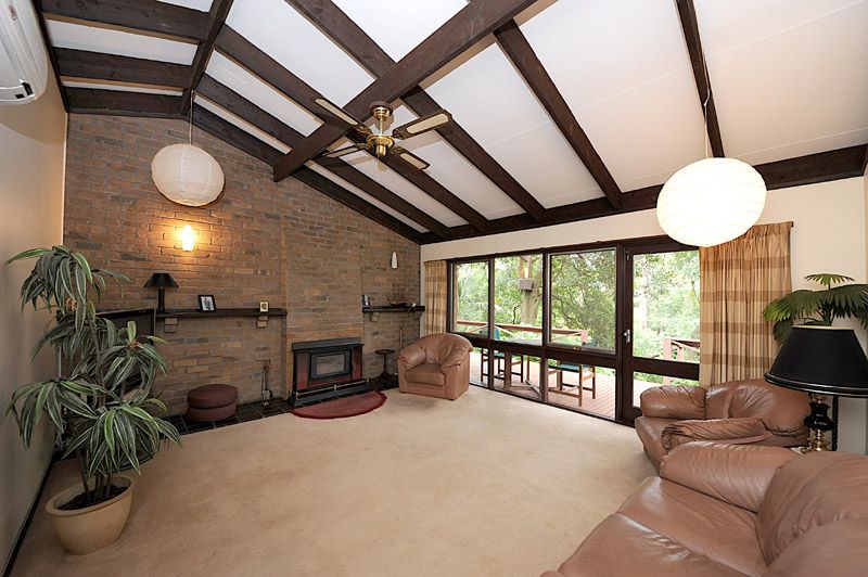 9 Birdwood Avenue, UPWEY, VIC 3158