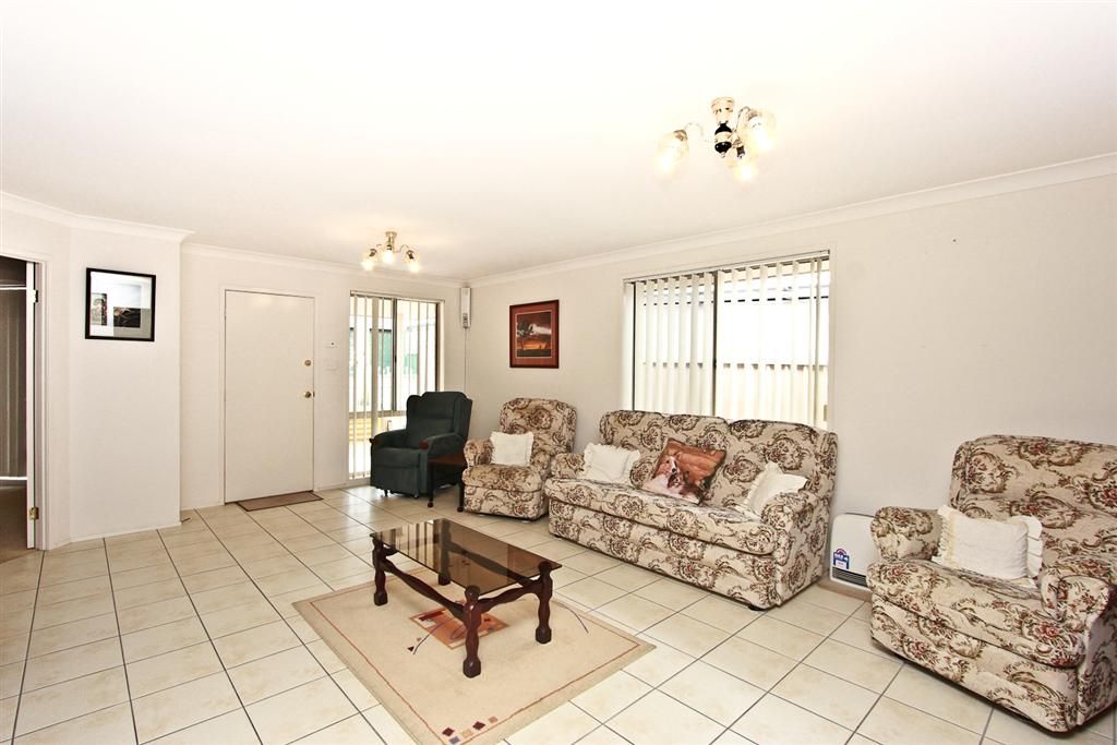 11 Crown Street, STOCKTON, NSW 2295