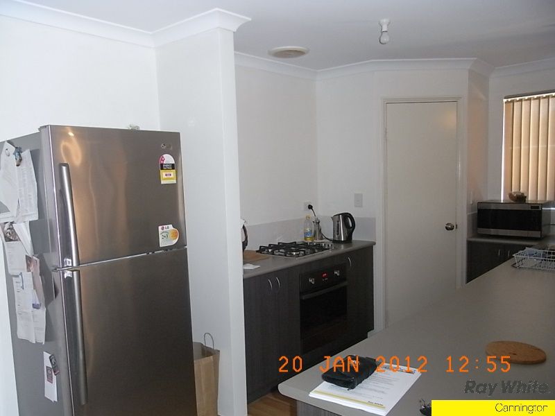 27 Scarpview Place, EAST CANNINGTON, WA 6107