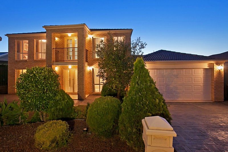 88 RM Williams Drive, WALKLEY HEIGHTS SA 5098