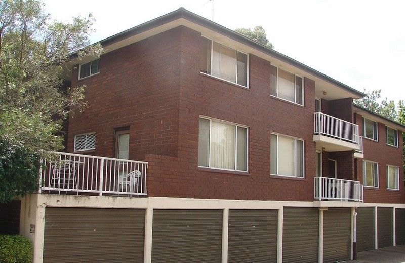 54 Glencoe Street, SUTHERLAND NSW 2232