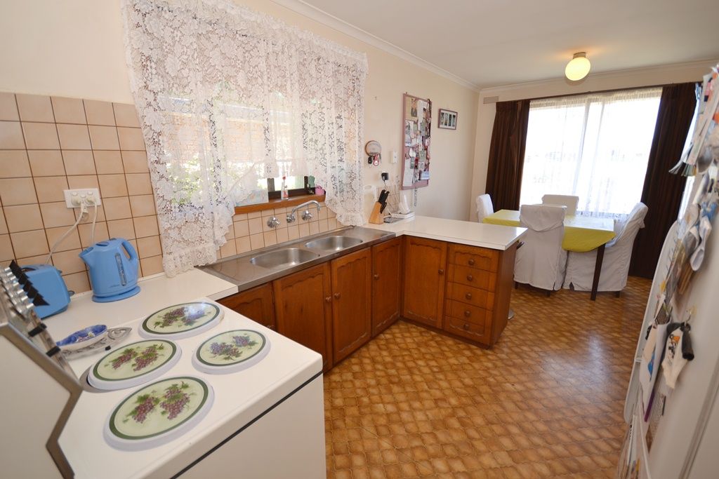 248 Learmonth Road, WENDOUREE, VIC 3355