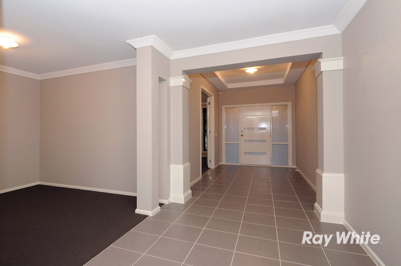 91 Settlers Run, CRANBOURNE, VIC 3977
