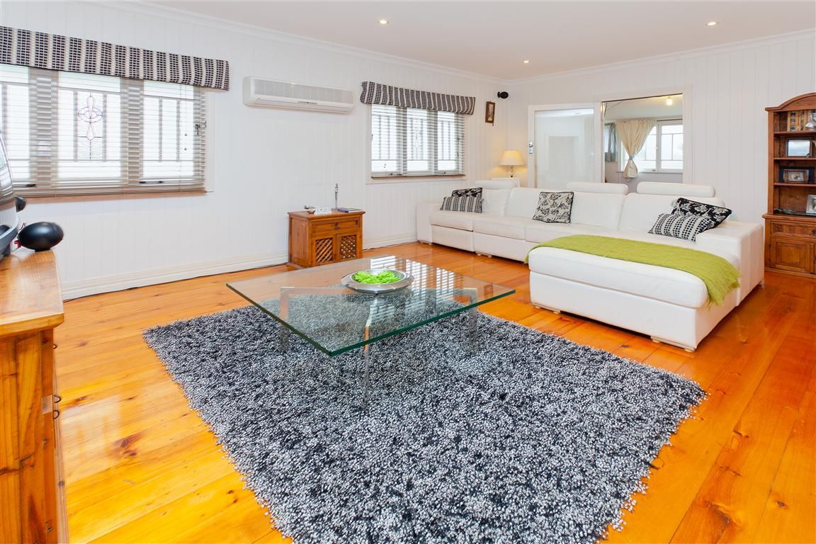 253 Nursery Road, Holland Park, QLD 4121