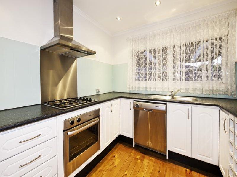 2/18-20 Greenhills Road, BUNDOORA, VIC 3083