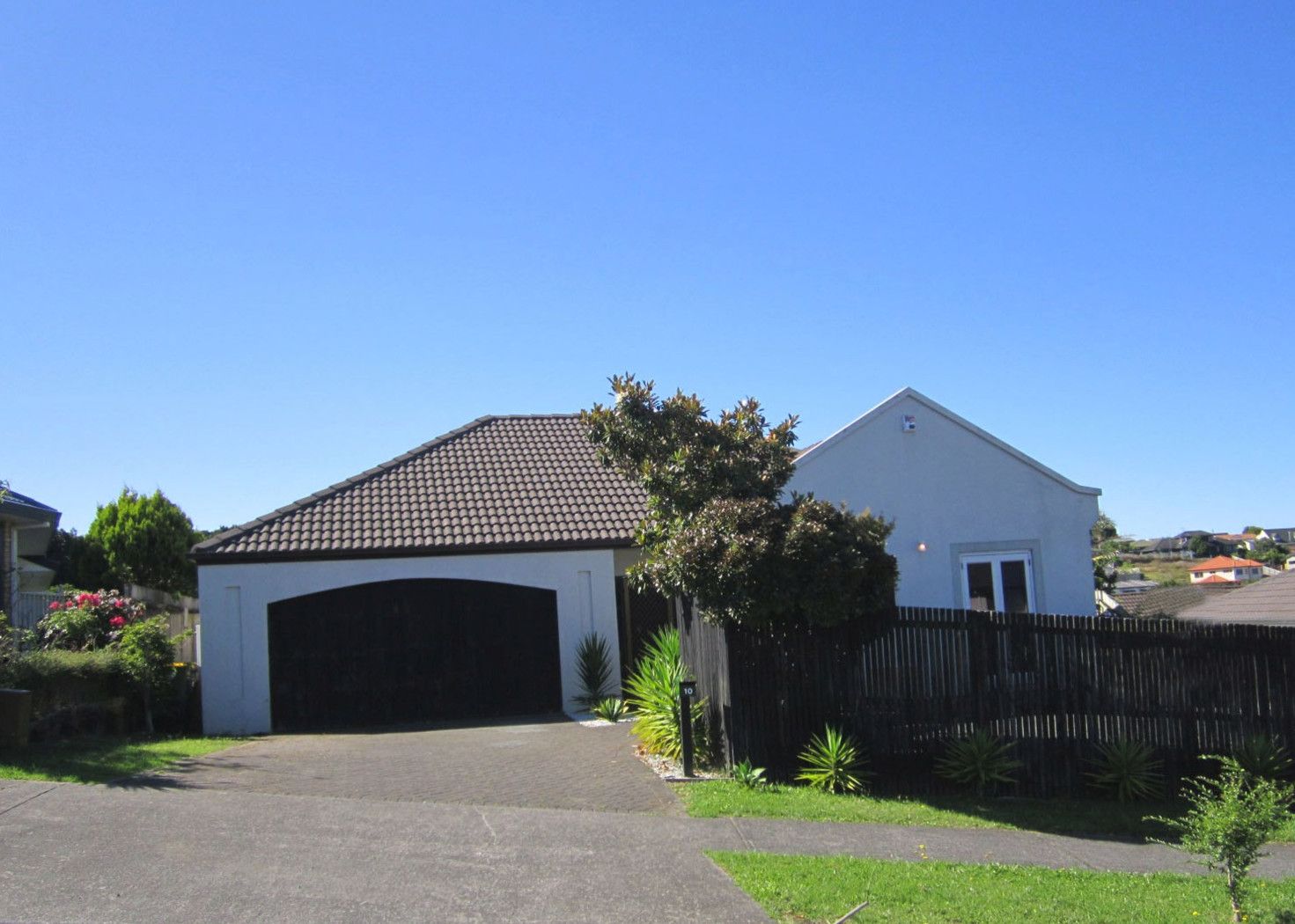 1/10 Vireya Court, GOODWOOD HEIGHTS, Manukau City