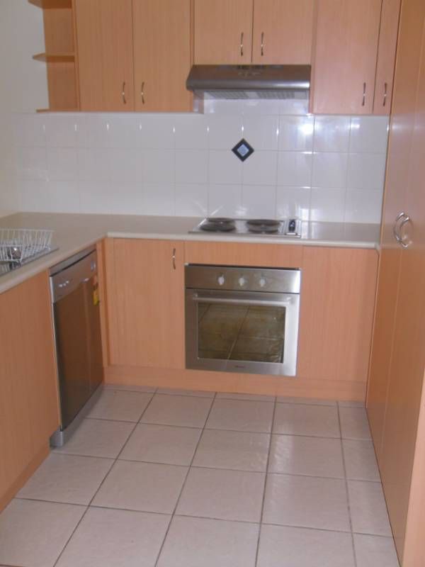 2/5 Adonis Court, ROTHWELL, QLD 4022