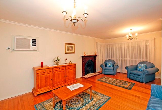 17 Golf Avenue, KINGSBURY, VIC 3083