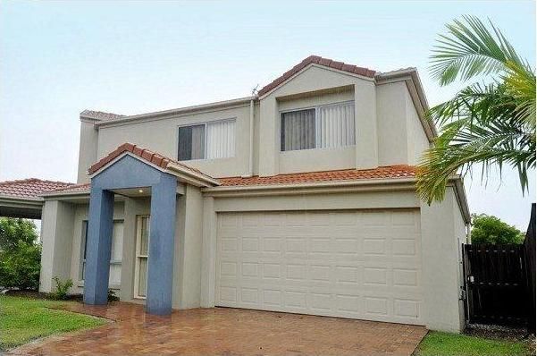 4/1 Shorehaven Place, VARSITY LAKES, QLD 4227