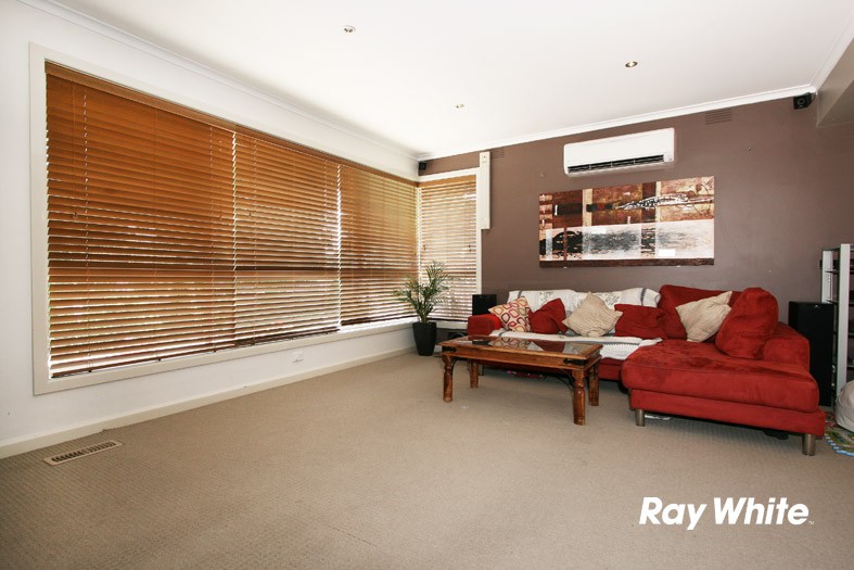 99 Allister Avenue, KNOXFIELD, VIC 3180