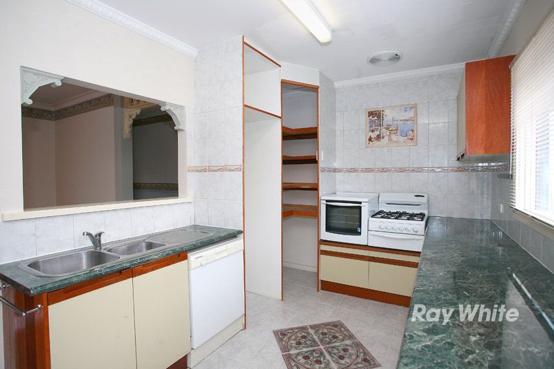4 Glenwood Court, CRANBOURNE, VIC 3977