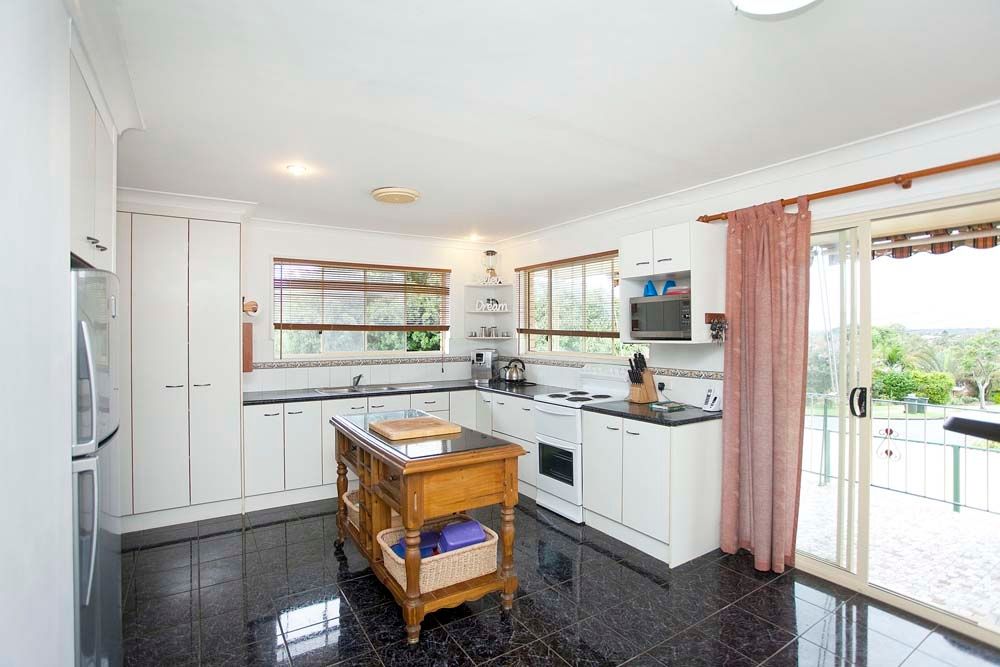 3 Garie Street, WISHART, QLD 4122
