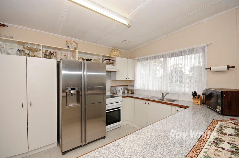 48 Renwick Road, FERNTREE GULLY, VIC 3156