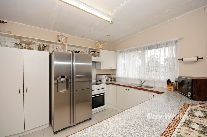 48 Renwick Road, FERNTREE GULLY, VIC 3156