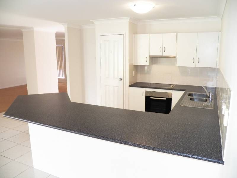30 Dean Street, GLADSTONE, QLD 4680