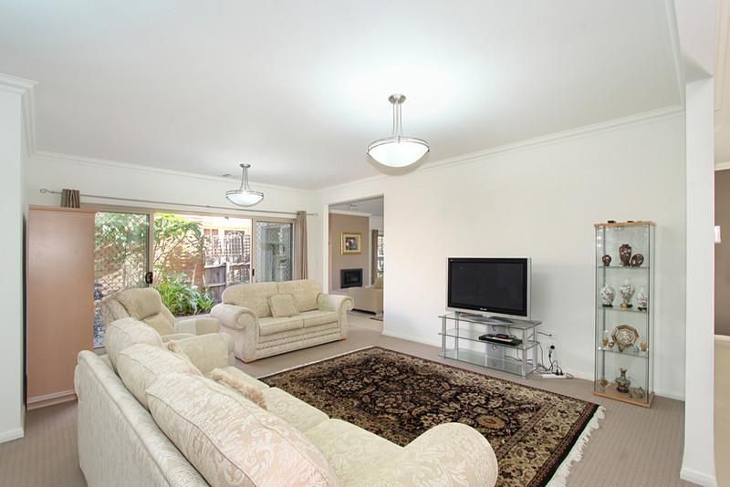 2/34 Turner Avenue, GLEN HUNTLY, VIC 3163