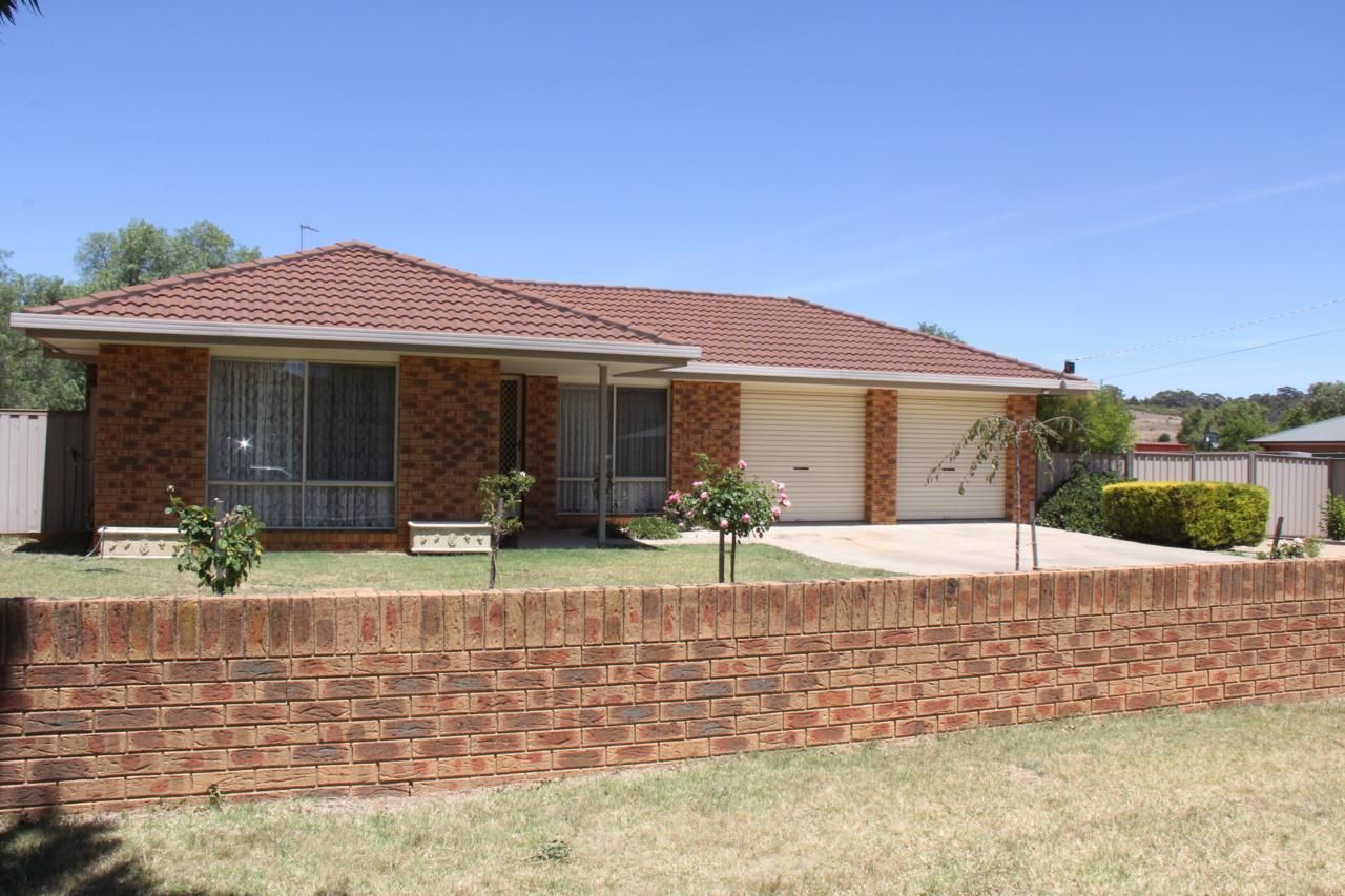 1 Ebden Street, HEATHCOTE, VIC 3523