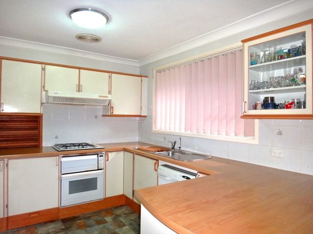 10 Stevenson Street, WETHERILL PARK, NSW 2164