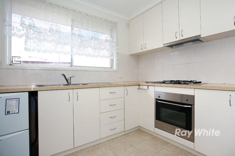 5 Meribah Court, NOBLE PARK, VIC 3174