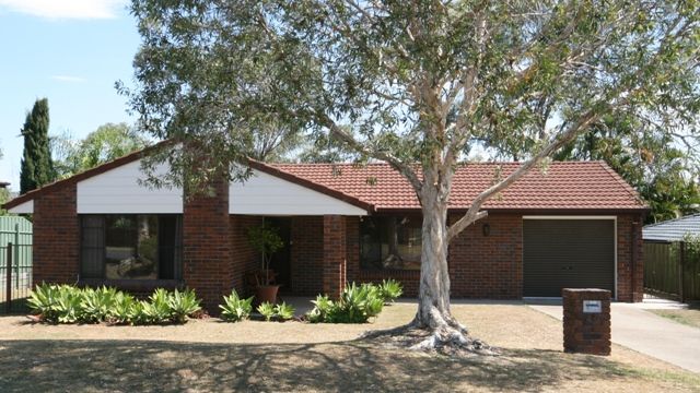 49 Quigan Terrace, HIGHLAND PARK, QLD 4211
