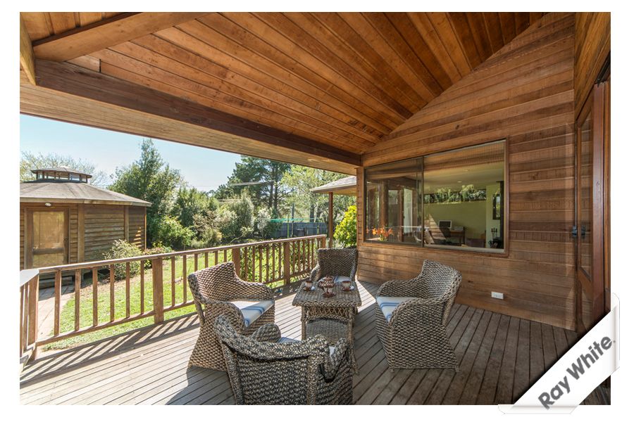 9 Allan Place, CURTIN ACT 2605