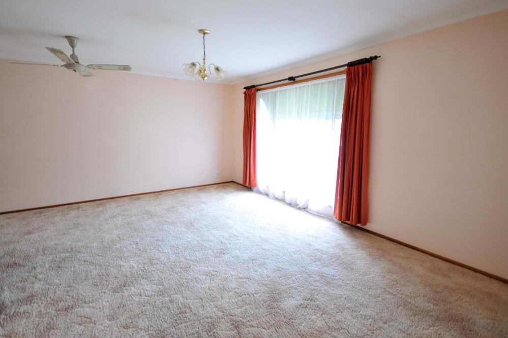 823 Tenbrink Street, GLENROY, NSW 2640