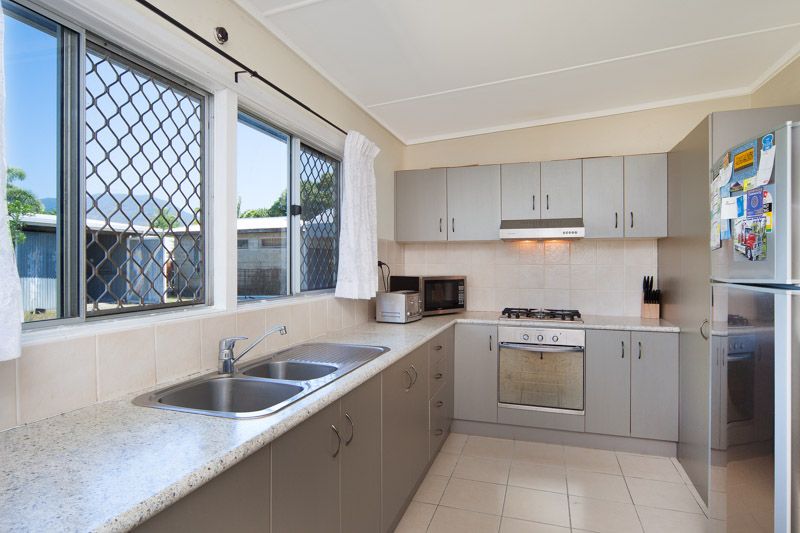 17 Cleland Street, GORDONVALE, QLD 4865