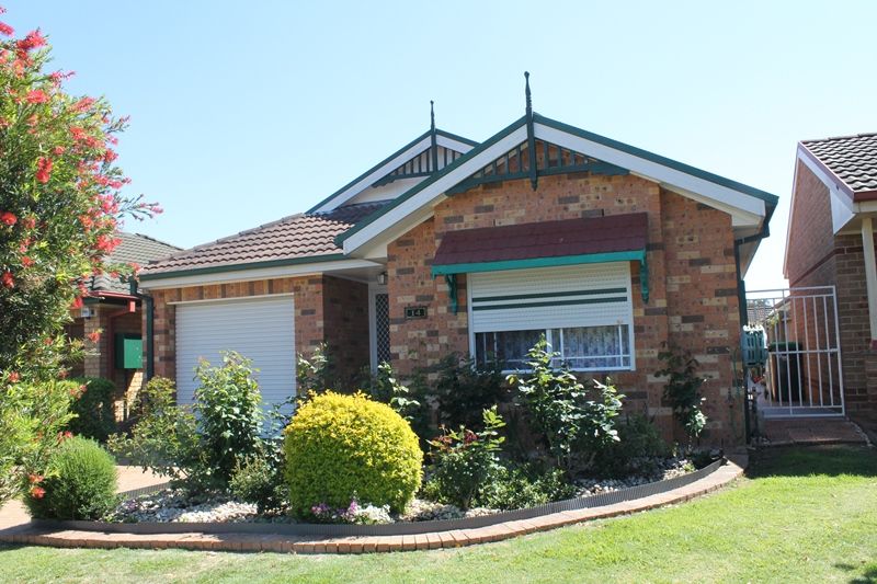 WATTLE GROVE, NSW 2173