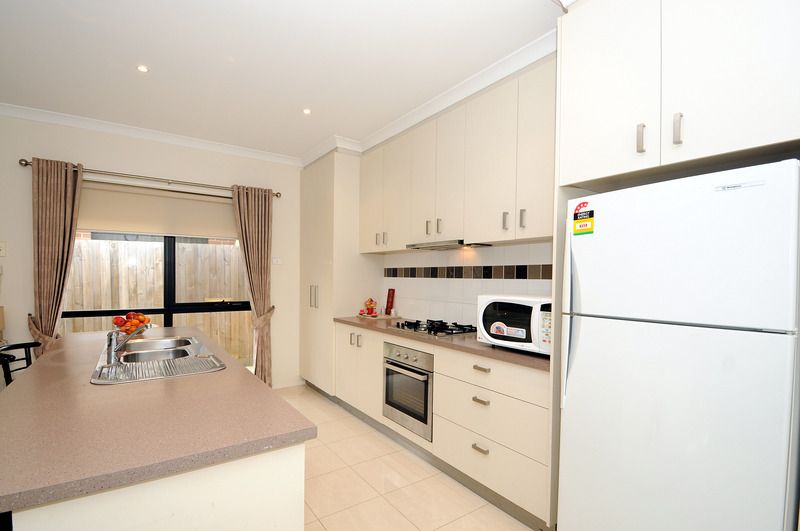 10/13 Golden Grove, SPRINGVALE SOUTH, VIC 3172