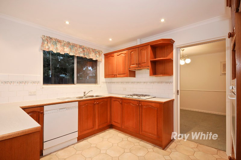 7 Attenborough Square, WANTIRNA, VIC 3152